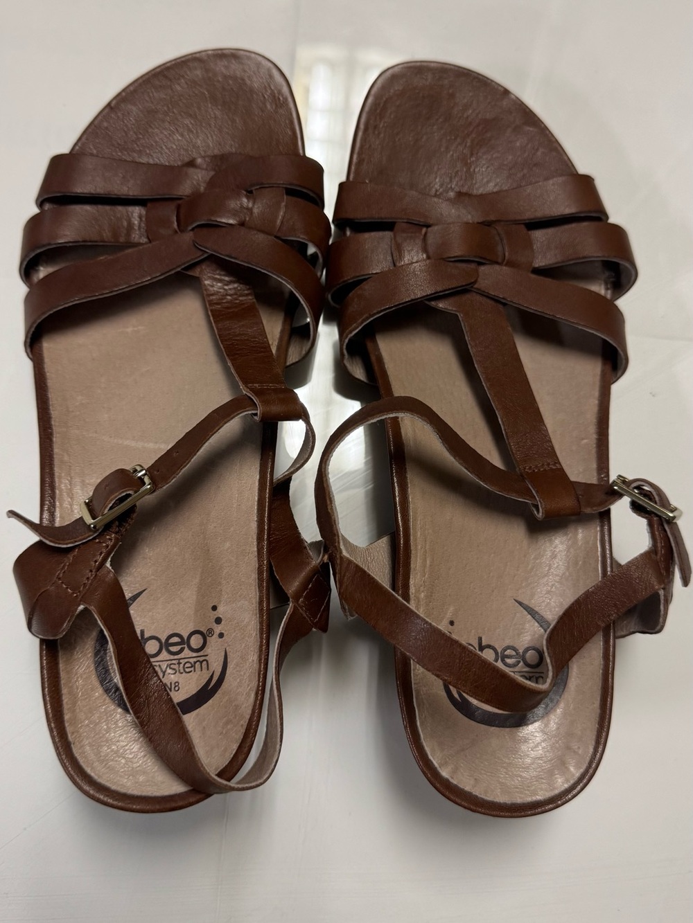 Abeo Bio System Brown Leather Strappy Summer T-Plate Sandals size 8